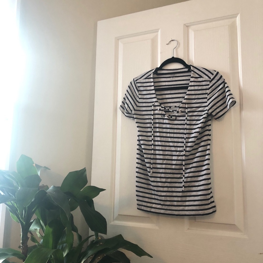Old Navy Black and White Striped Top XS